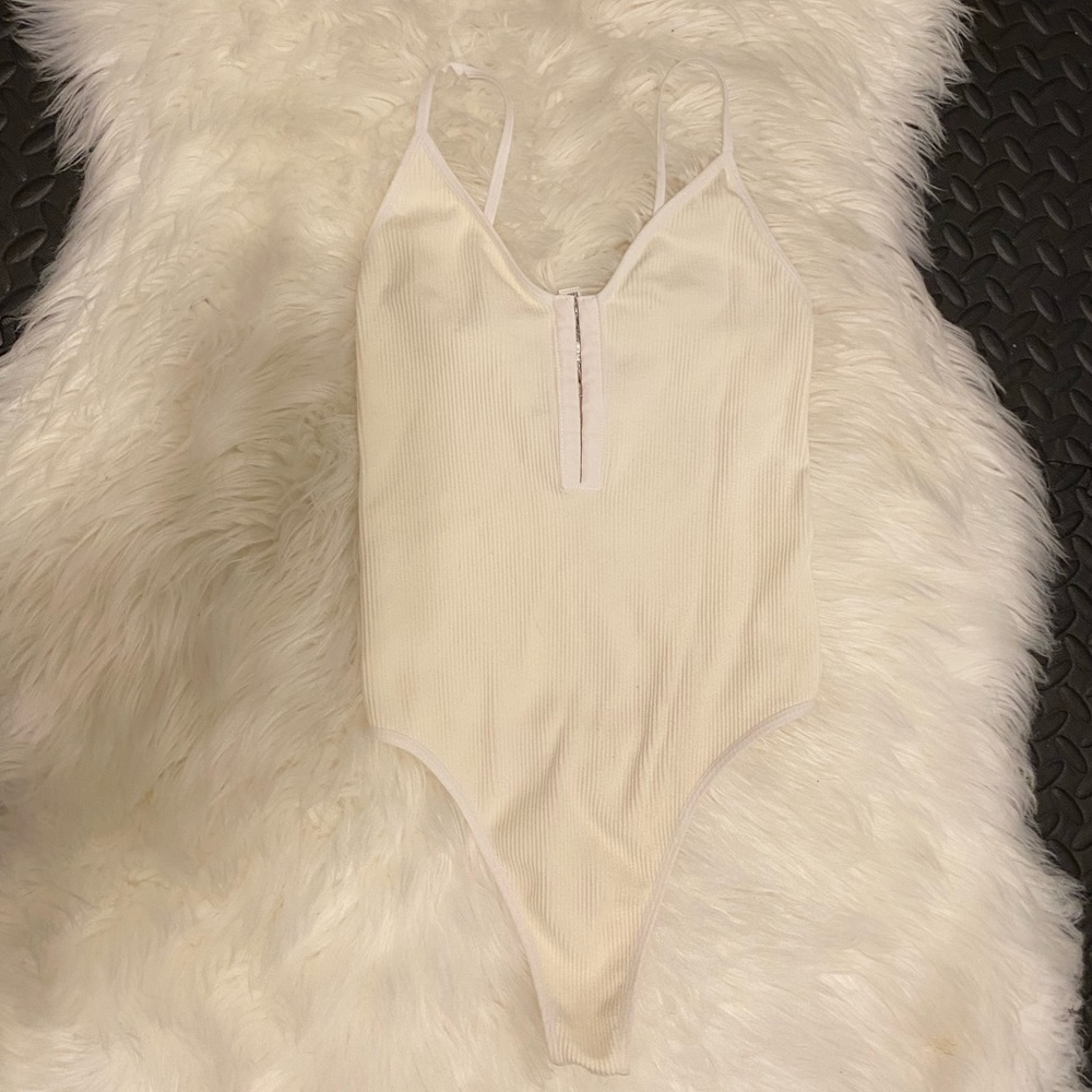 Amend Bodysuit with Hook And Eye Adjustable Straps Size M/L